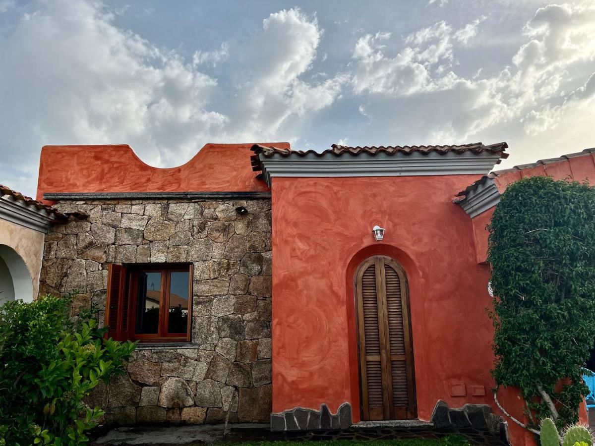 Villa Antonella San Teodoro  Exteriör bild