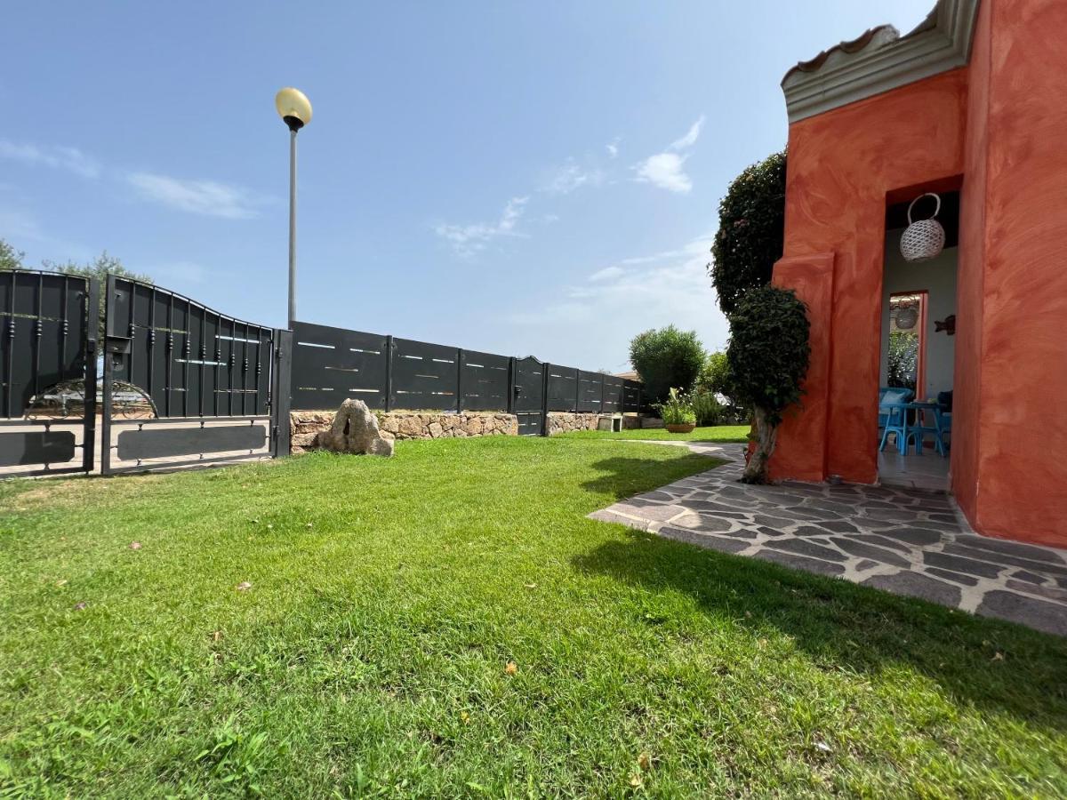 Villa Antonella San Teodoro  Exteriör bild